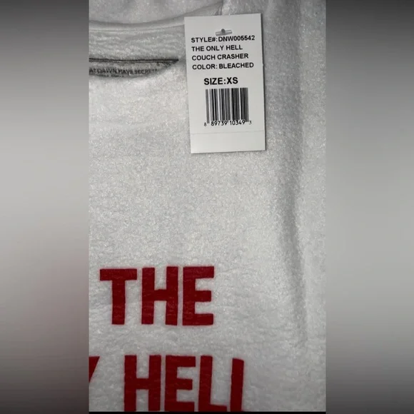 SALE‼️ NWT Daydream Nation Oversized Super Soft And Cute Sweatshirt - Picture 6 of 13